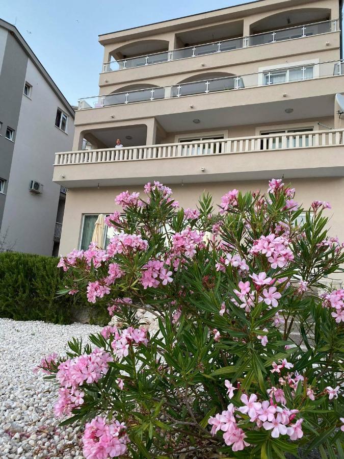 Apartmani Divna Neum Ngoại thất bức ảnh