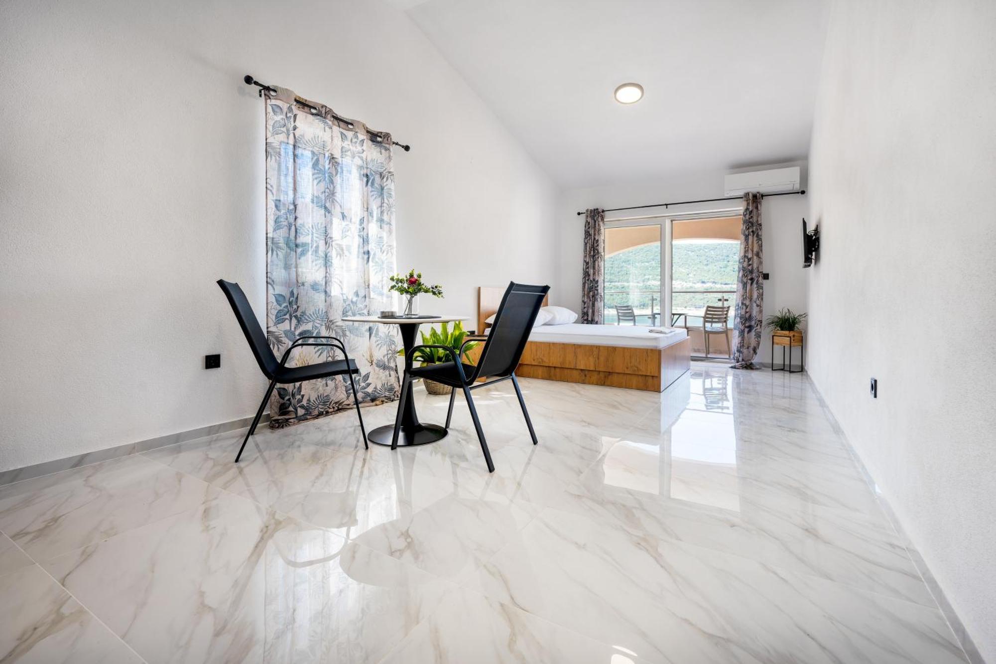 Apartmani Divna Neum Ngoại thất bức ảnh