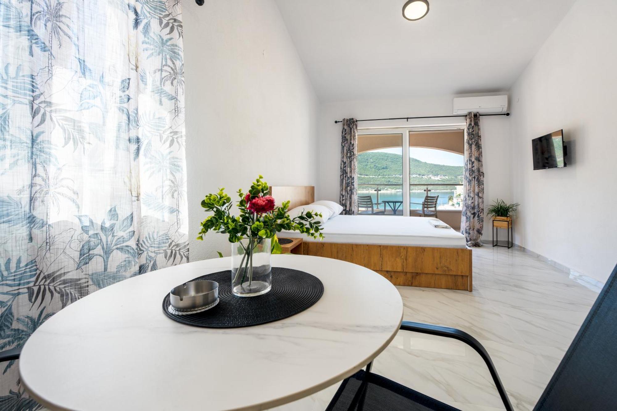 Apartmani Divna Neum Ngoại thất bức ảnh